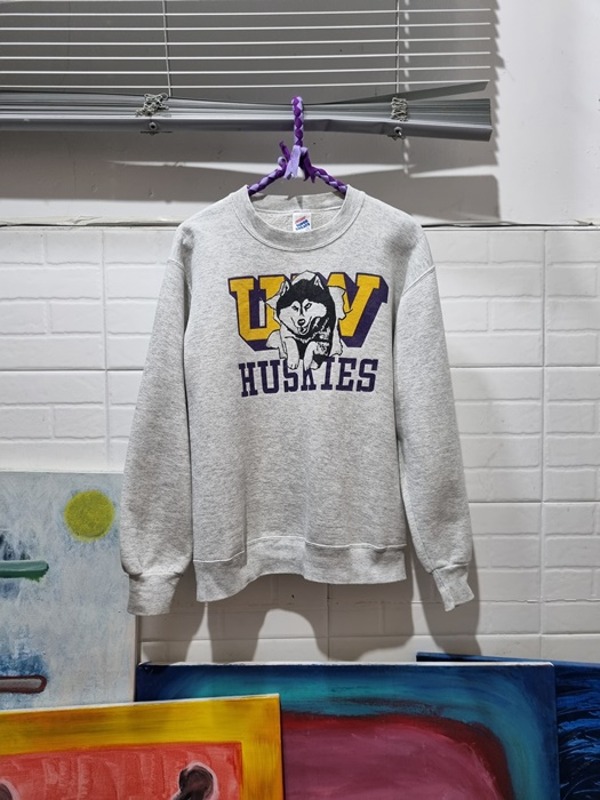 1990&#039;s huskies university of washington sweatshirt